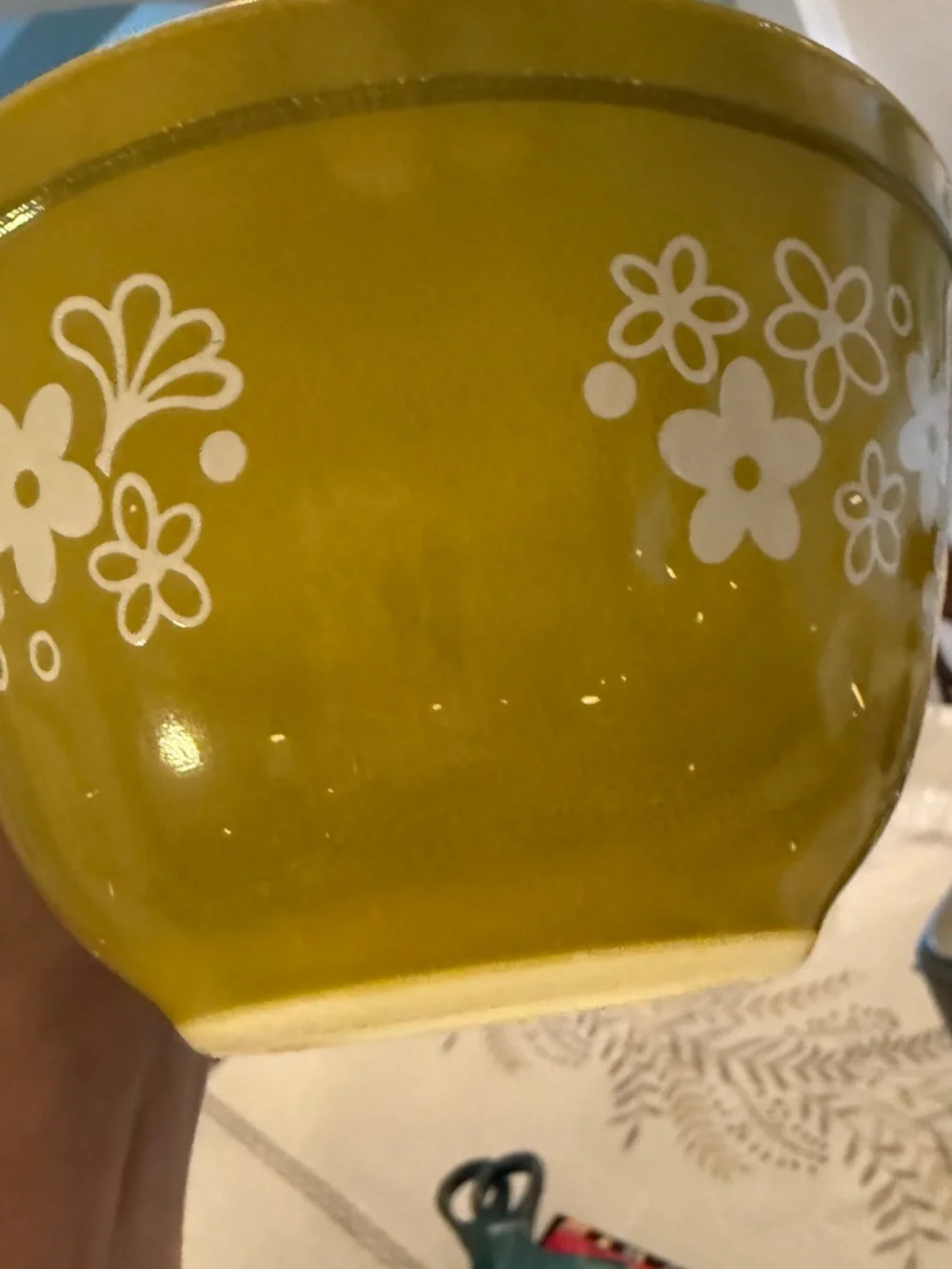 Spring Blosson (Crazy Daisy) Vintage Pyrex Mixing Bowls 404-401
